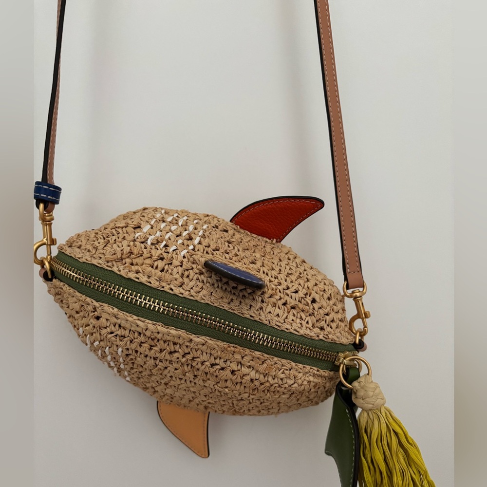 Tory Burch Origami Straw Shark bag